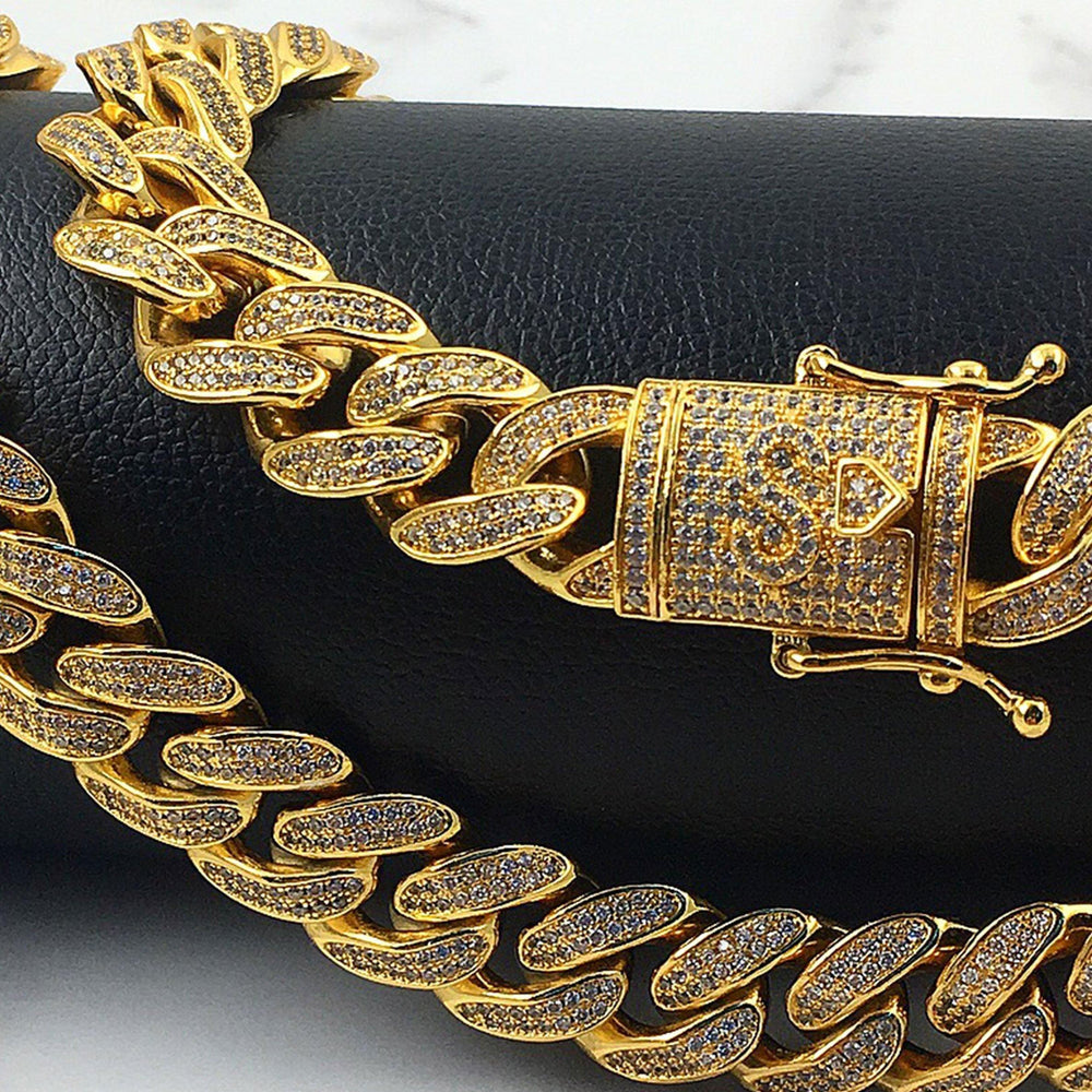 
                  
                    Necklace - Diamond Cuban Link Chain X 18k Gold
                  
                